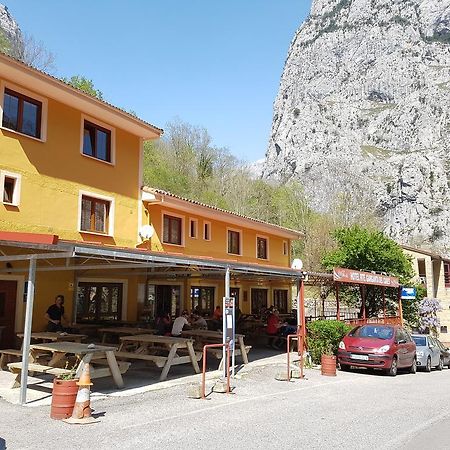 Hotel Garganta Del Cares Poncebos Exterior photo