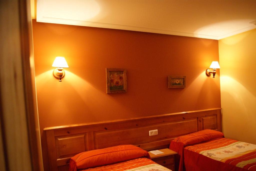 Hotel Garganta Del Cares Poncebos Room photo